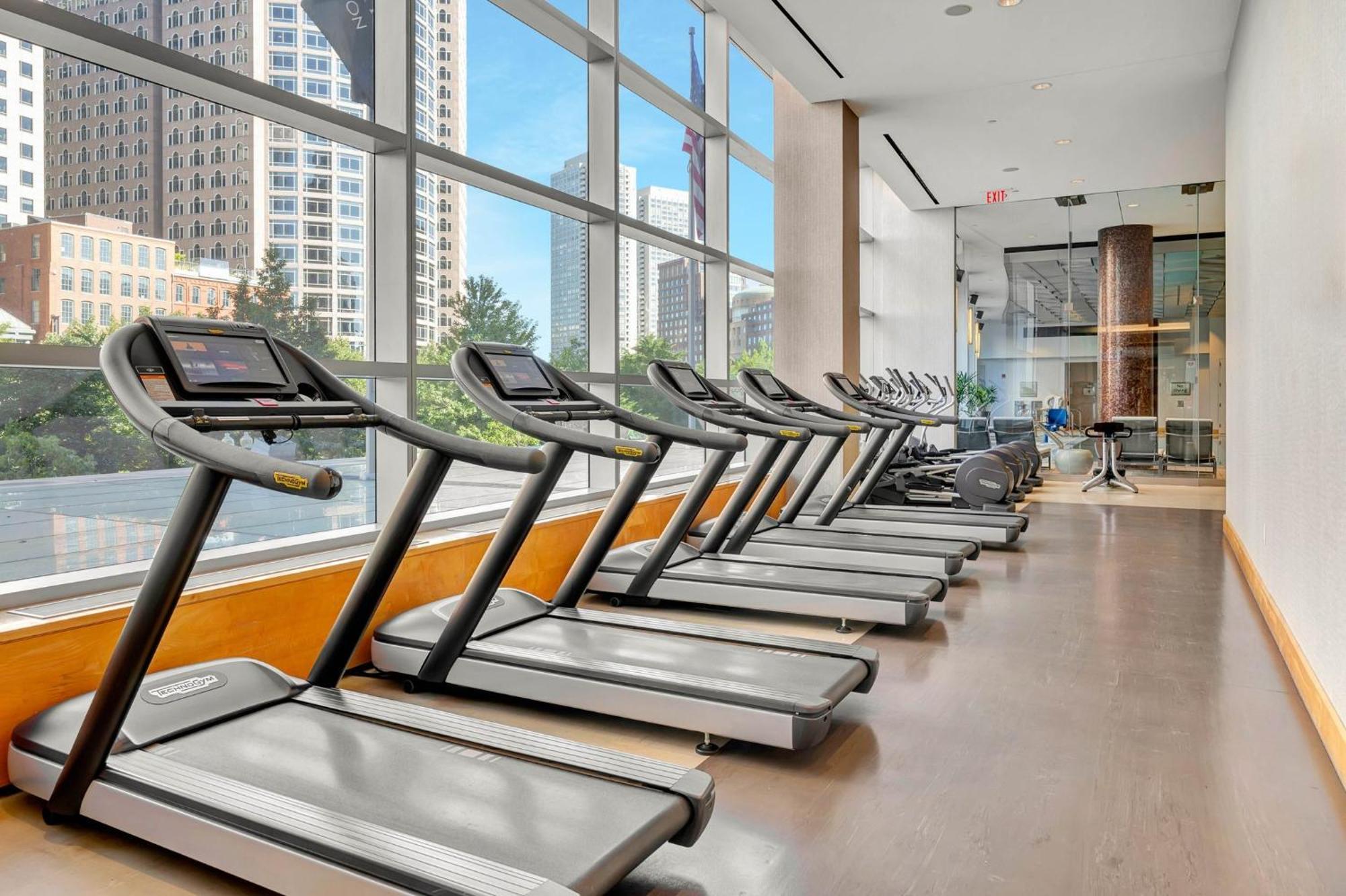 Intercontinental Boston By Ihg Hotel Bagian luar foto Fitness Center
